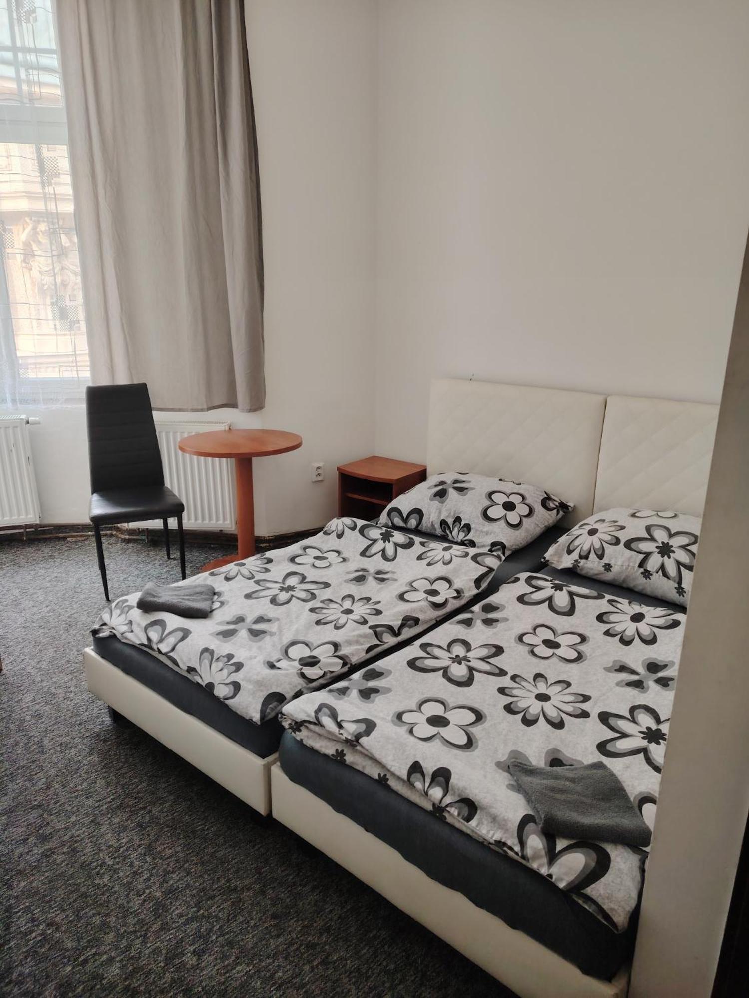 Centrum Ostrava - Rooms Экстерьер фото